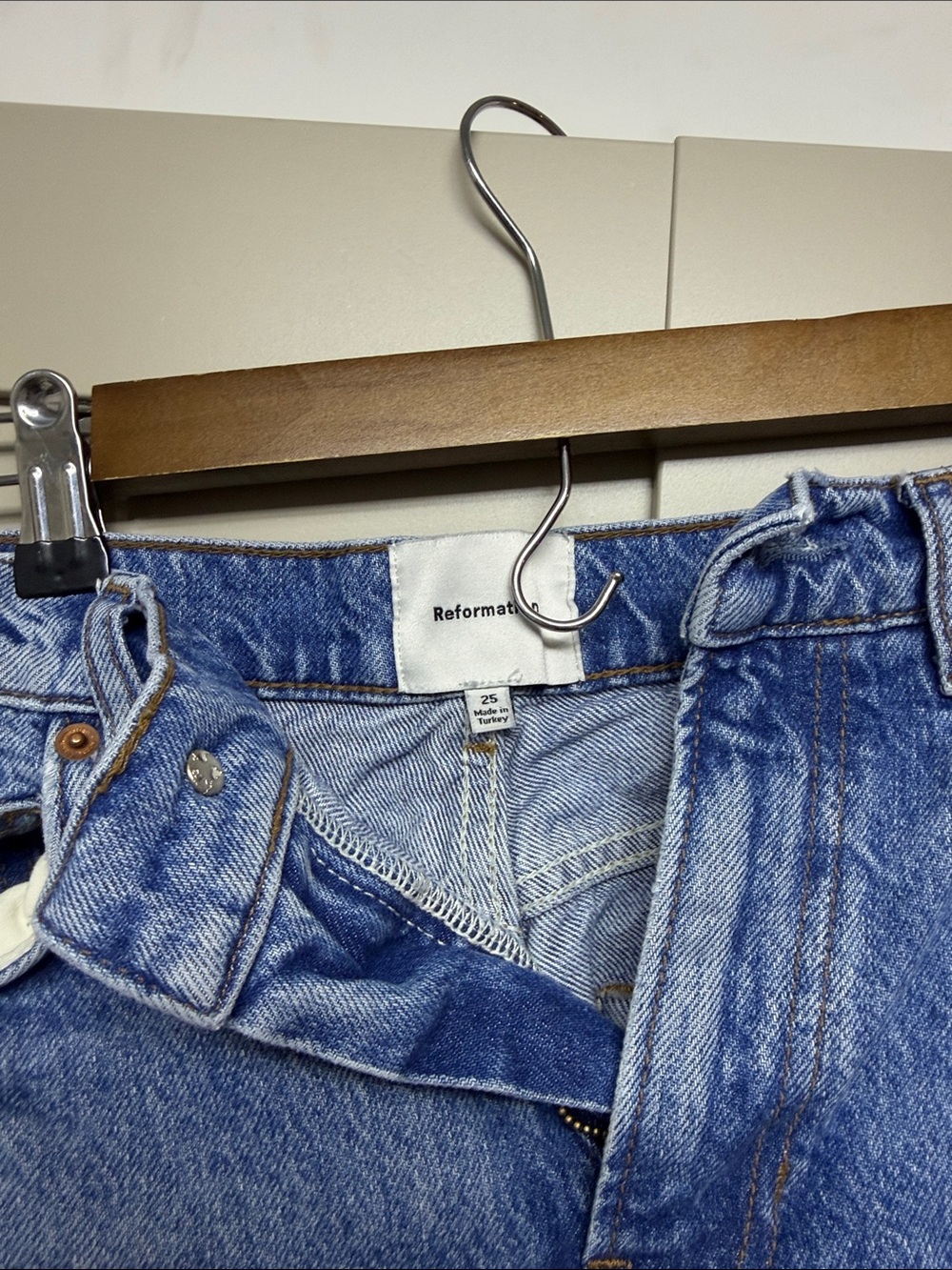 Reformation Blue High-Rise Wide Leg Jeans 25 - Picture 2 of 4